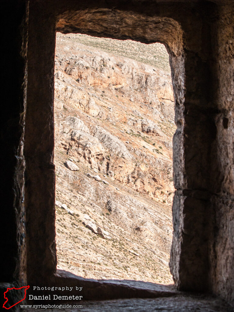 Souq Wadi Barada (سوق وادي بردى)