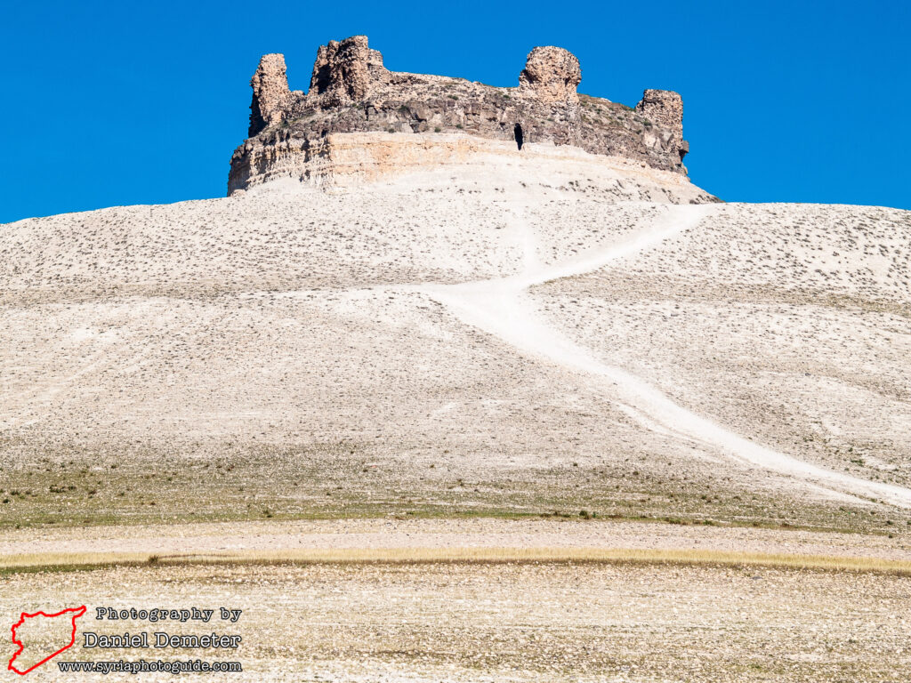 Qalaat al-Shamamis (قلعة الشماميس)