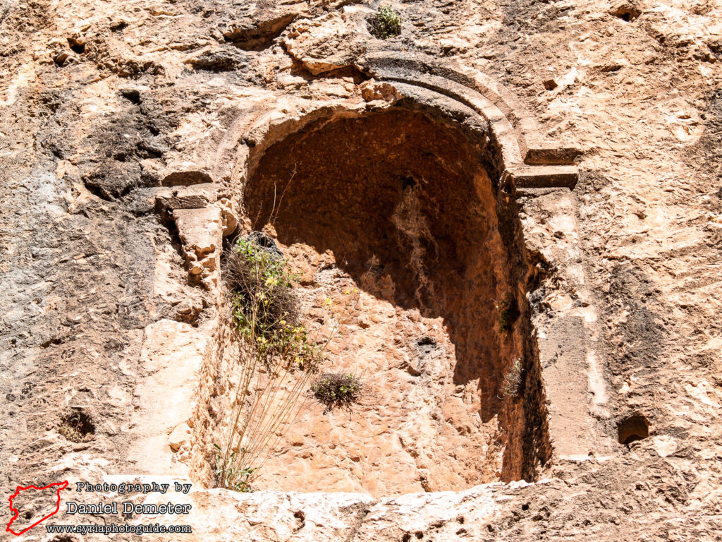 Souq Wadi Barada (سوق وادي بردى)