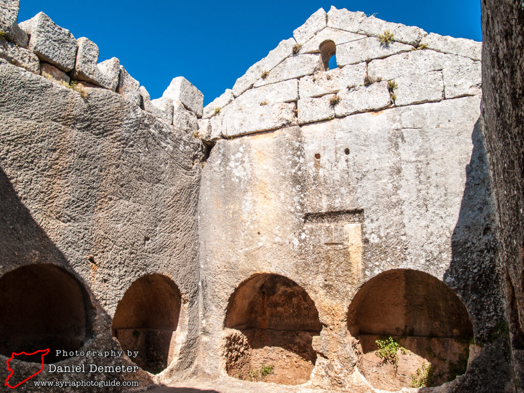 Qalaat Samaan (قلعة سمعان)