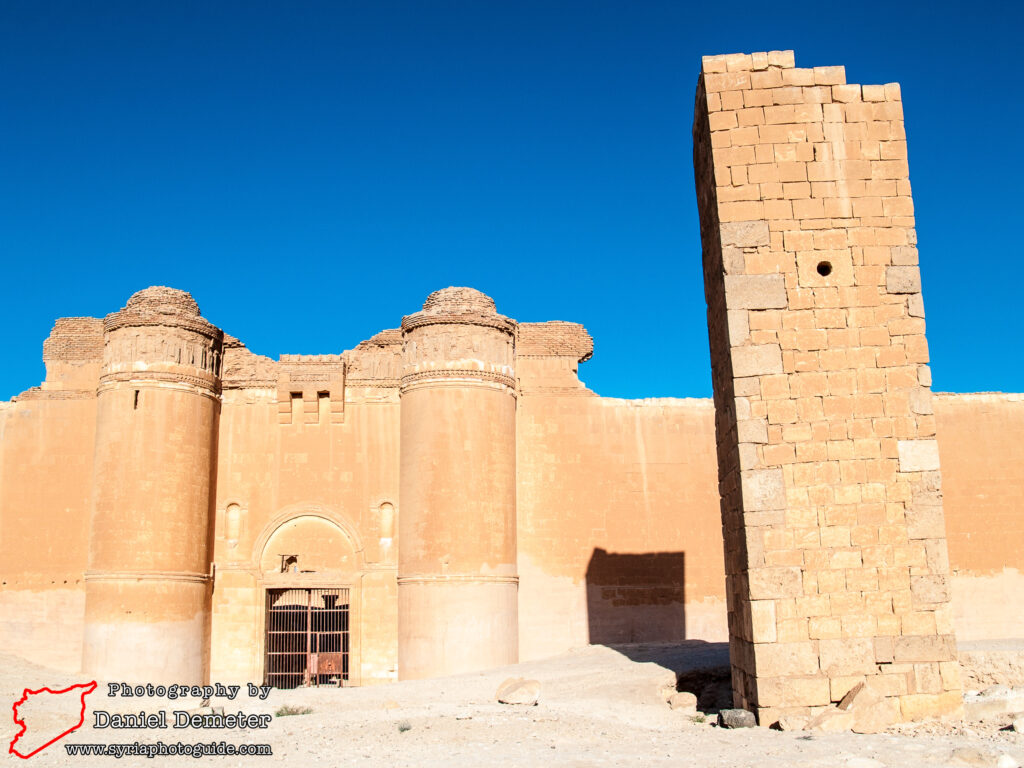 Qasr al-Heir al-Sharqi (قصر الحير الشرقي)