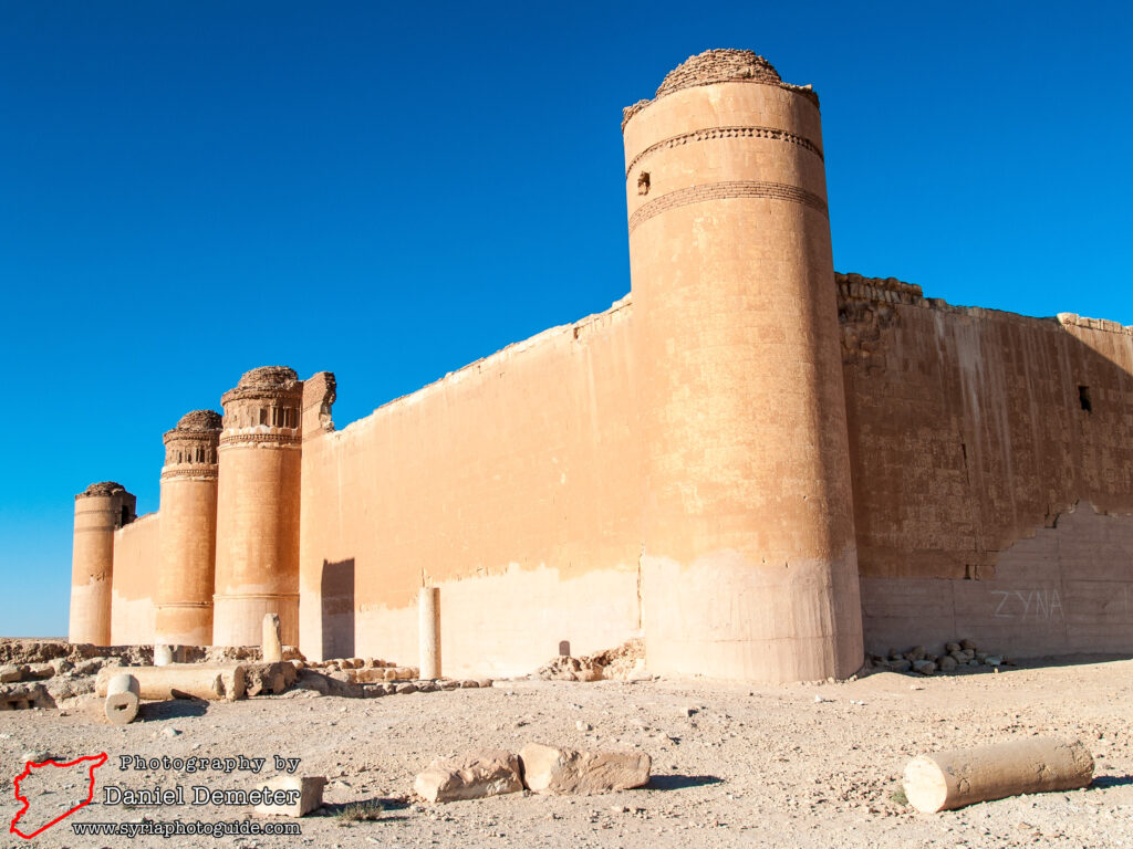 Qasr al-Heir al-Sharqi (قصر الحير الشرقي)