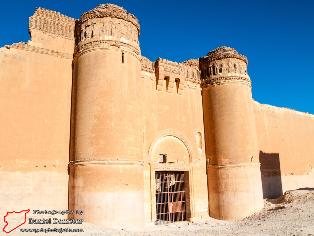 Qasr al-Heir al-Sharqi (قصر الحير الشرقي)