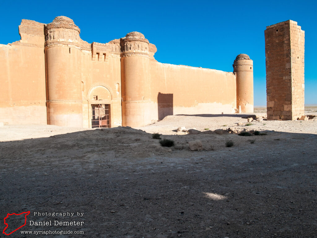 Qasr al-Heir al-Sharqi (قصر الحير الشرقي)