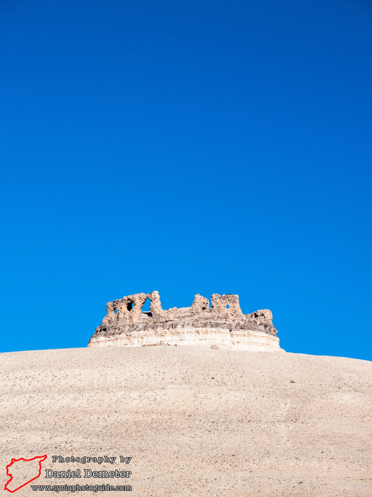 Qalaat al-Shamamis (قلعة الشماميس)