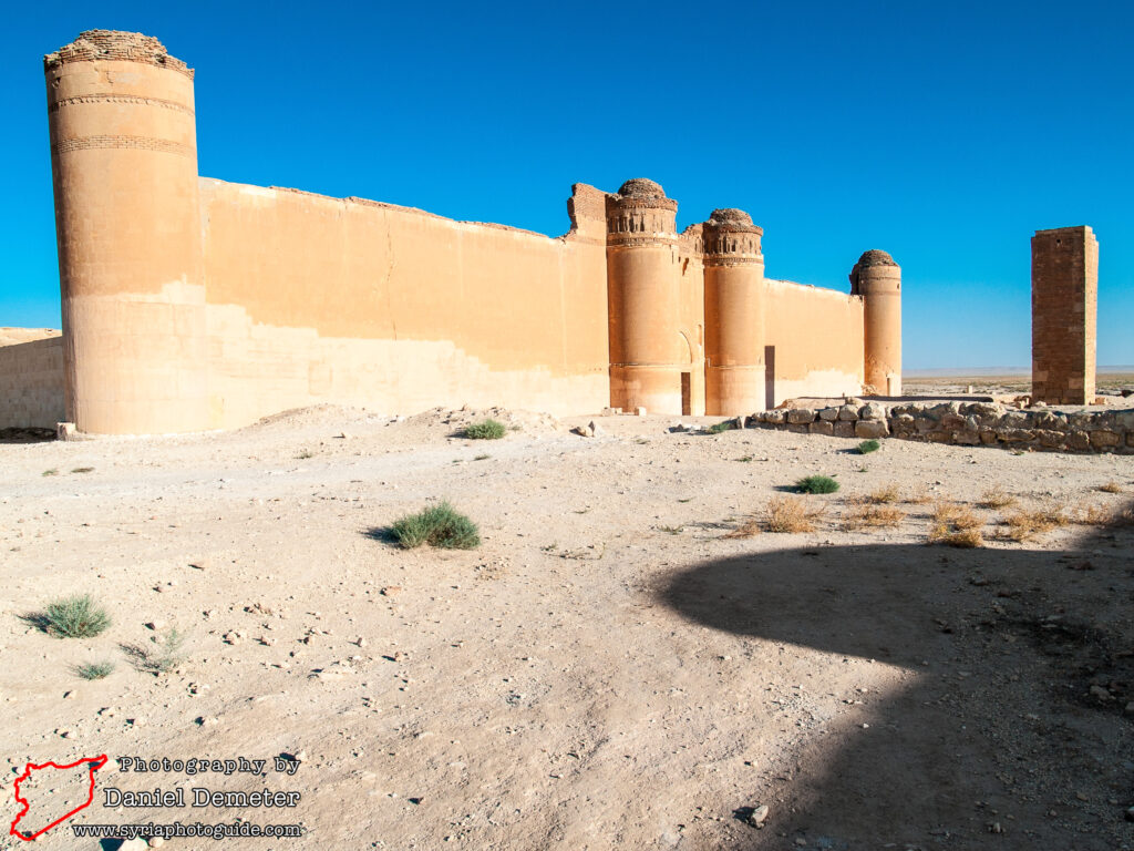 Qasr al-Heir al-Sharqi (قصر الحير الشرقي)