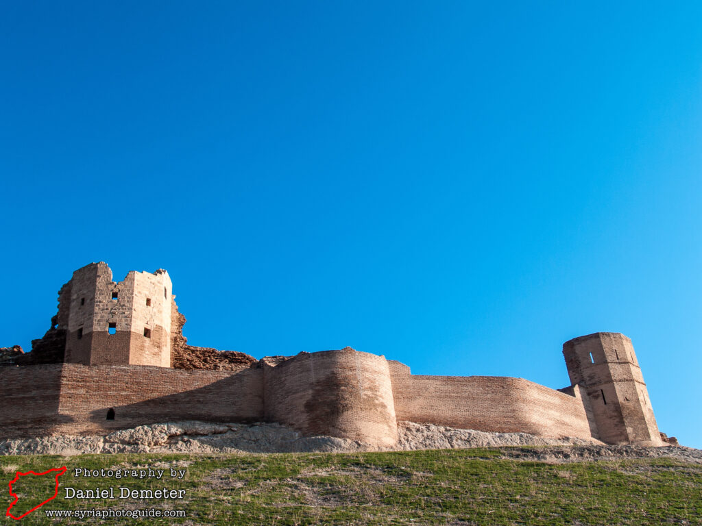 Qalaat Jaabar (قلعة جعبر)