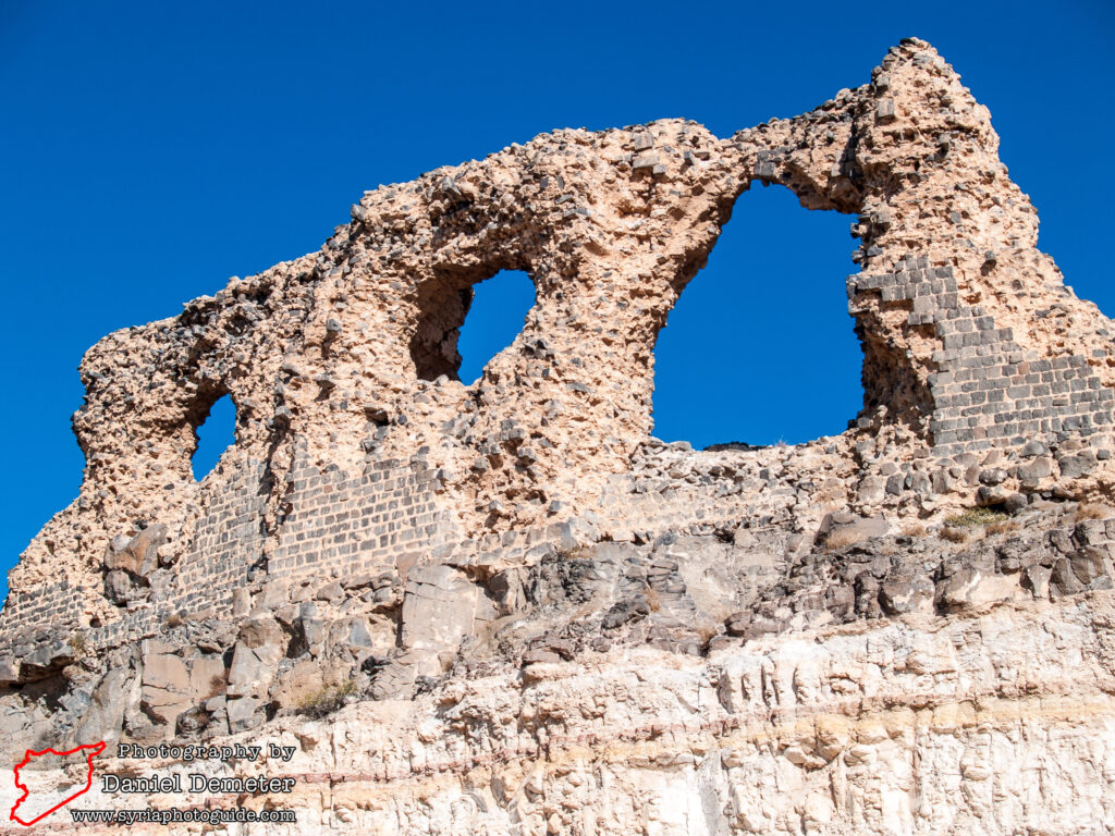 Qalaat al-Shamamis (قلعة الشماميس)