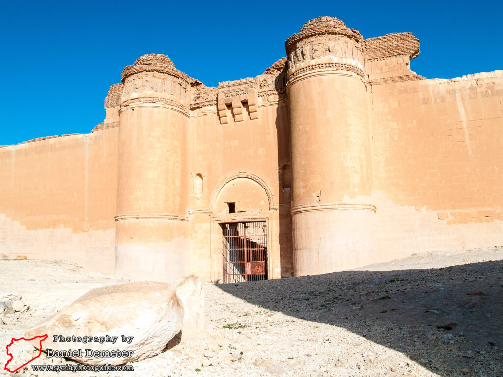 Qasr al-Heir al-Sharqi (قصر الحير الشرقي)