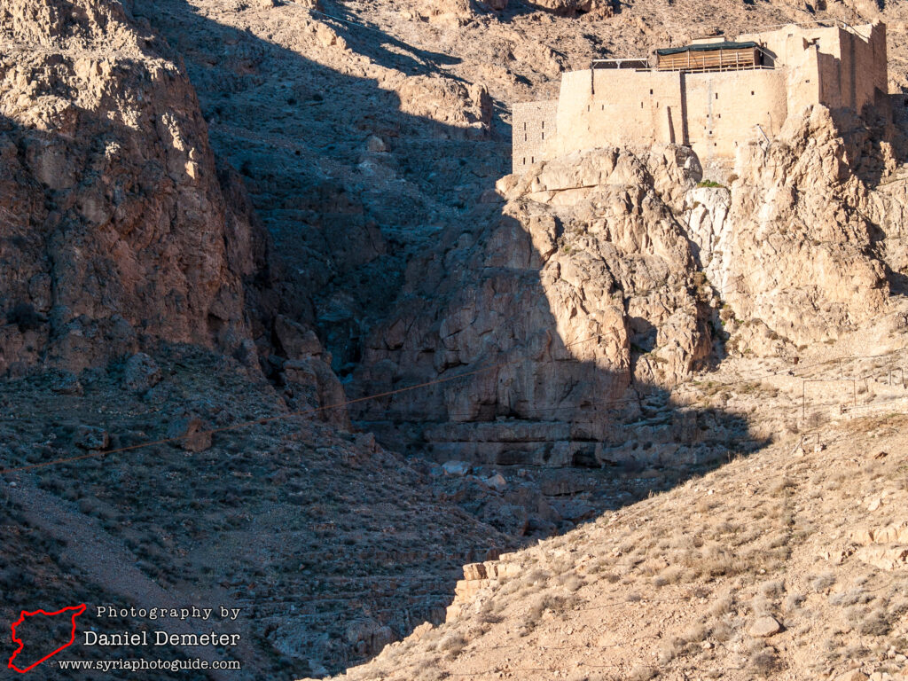 Deir Mar Musa (دير مار موسى)